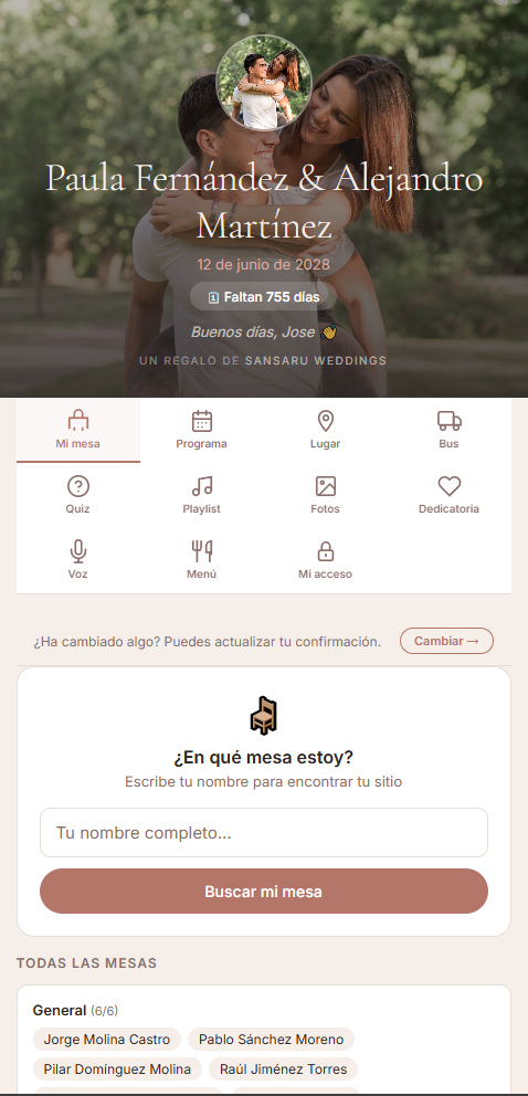 Pantalla móvil del invitado con módulos de boda